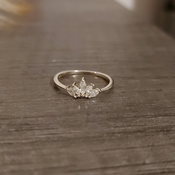 Sold 🌟14K gold plated stacking ring - Picture 6 of 6